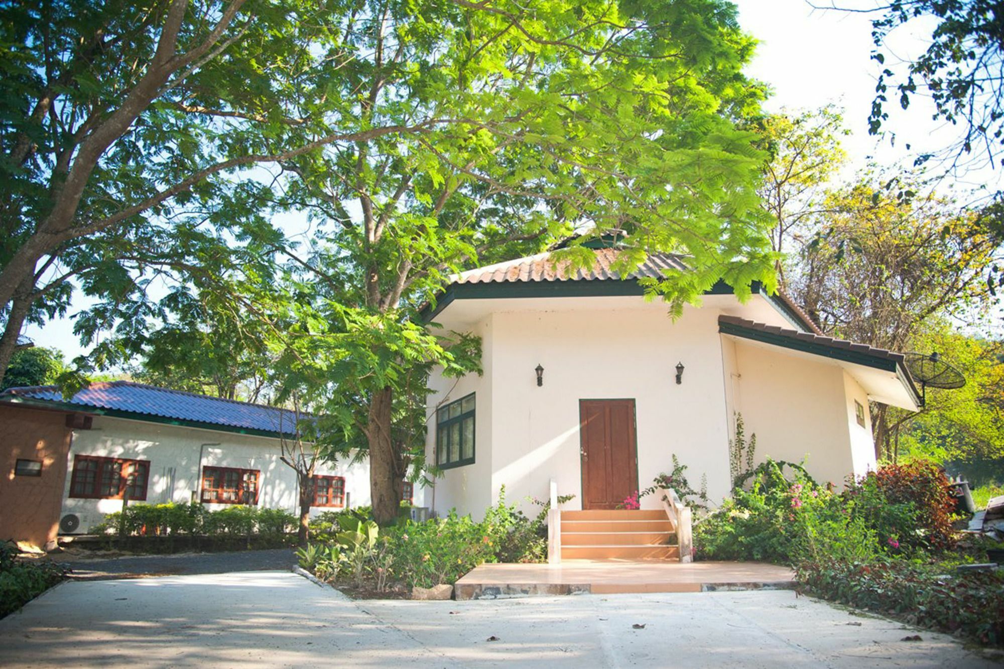 Khao Nam Fah Resort Pakchong Exterior photo